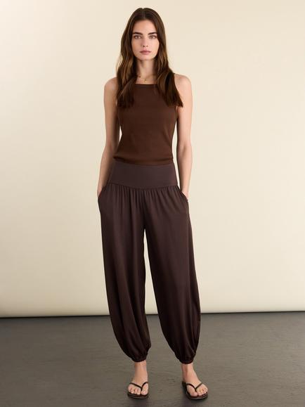 Baukjen Otis Balloon Trousers containing LENZING™ ECOVERO™ Viscose, Dark Chocolate