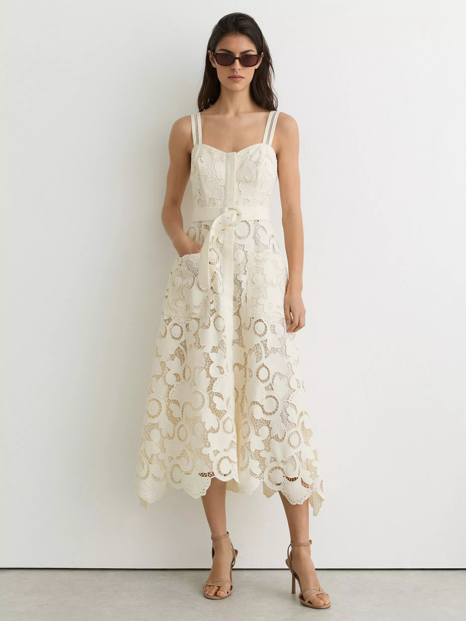 venus pink lace dress Pink Venus Dress XS
