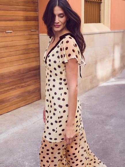 Ro&Zo Natasha Polka Dot V-Neck Maxi Dress, Yellow - view 2, Yellow