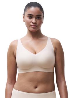 Chantelle Soft Stretch Power Non-Wired Support Bra, Ivory