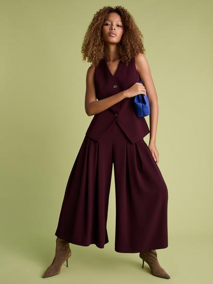 FLORERE Tailored V-Neck Waistcoat, Burgundy - view 2, Burgundy