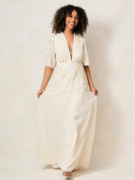 Hope & Ivy The Juliette Floral Embellished Maxi Dress, White Ivory, White Ivory