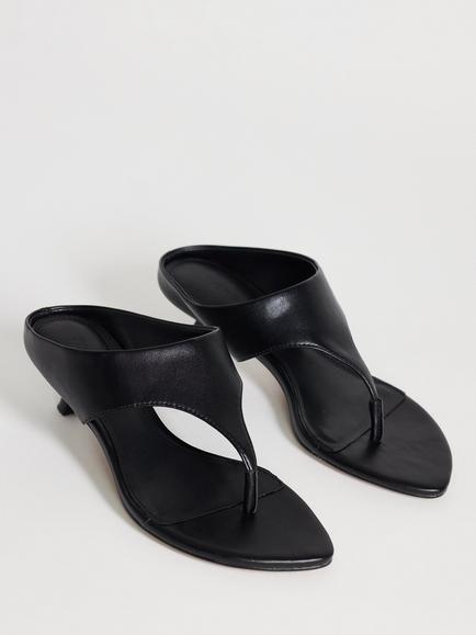 Topshop Nancy Thong Heeled Sandals, Black - view 2, Black