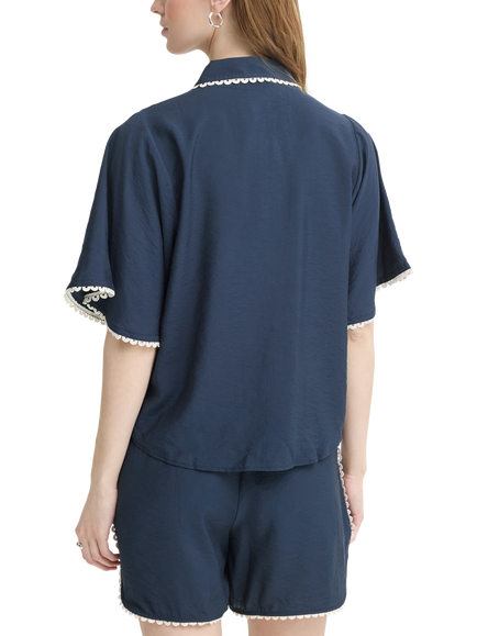 ICHI Ihleni Scallop Hem Short Sleeve Blouse, Total Eclipse - view 2, Total Eclipse