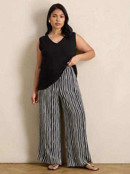 Live Unlimited Curve Abstract Stripe Wide Leg Culottes, Black, Black