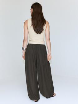 Mango V-Neck Seamless Fitted Vest - view 2, Raw