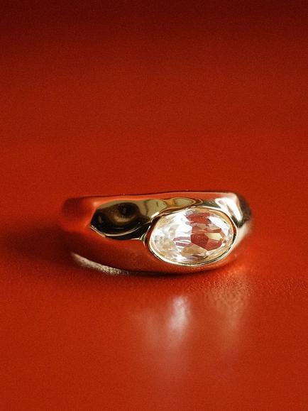 Daisy x Estée Lalonde Sapphire Ring, Gold - view 2, Gold