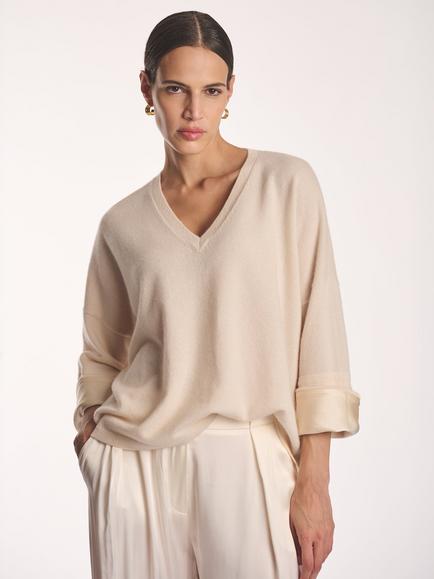 Amanda Wakeley Cashmere V-Neck Silk Cuff Boyfriend Jumper, Oatmeal, Oatmeal