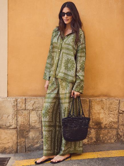 Ro&Zo Petite Scarf Print Drawstring Wide Leg Trousers, Green Khaki - view 2, Green Khaki