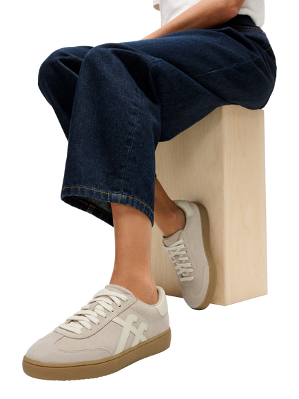 FitFlop The Dash T-Toe Suede Trainers, Hazy Taupe/Cream - view 2, Hazy Taupe/Cream
