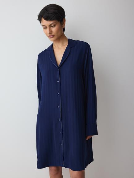 Triumph Amourette Jacquard Nightdress, Admiral, Admiral