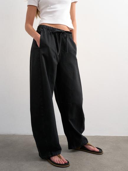 Topshop Pull On Barrel Leg Jeans, Black