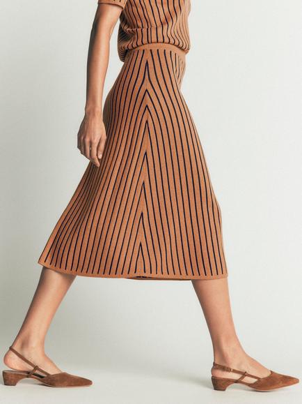 Boden Jacquard Knitted Midi Skirt, Camel/Multi - view 2, Camel/Multi