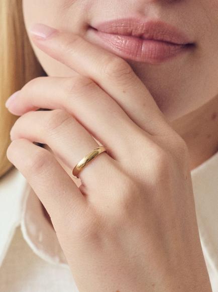 Created Brilliance 9ct Yellow Gold 3mm Court Wedding Ring - view 2, Yellow Gold