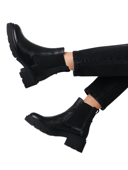 Jones Bootmaker Kaiya Leather Chunky Chelsea Boots, Black - view 2, Black