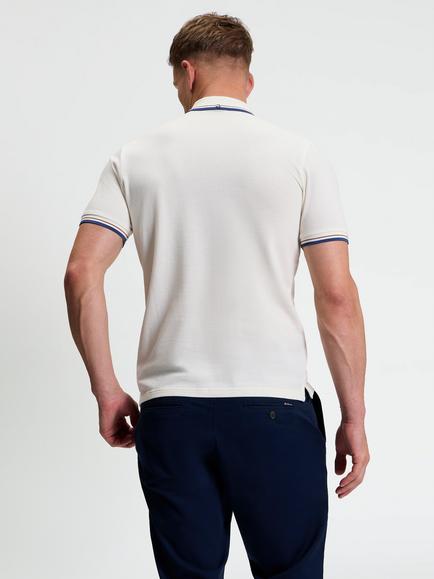 Ben Sherman Cotton Target Graphic Crew Neck T-Shirt, Bark - view 2, Beige