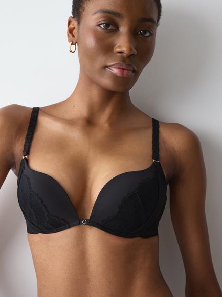 Triumph Love in Lace Underwired Push-Up Bra, Black, Black
