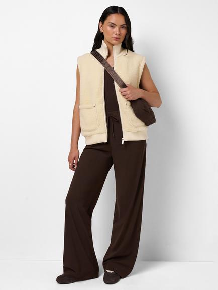 Sweaty Betty Plush Fleece Ribbed Gilet, Beige - view 2, Beige