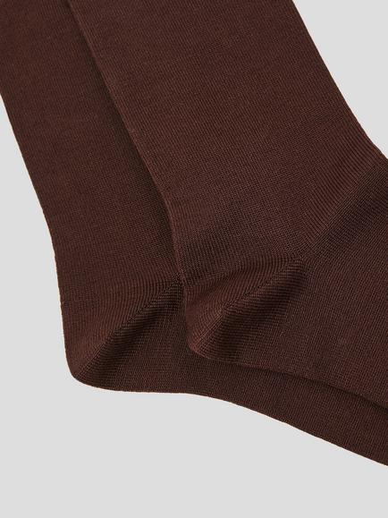 Reiss Sacha Silk Rich Socks, Chocolate - view 2, Chocolate