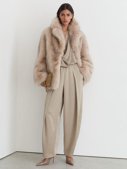 Reiss Petite Dia Jacquard Pleated Tapered Trousers, Champagne Neutral - view 2, Champagne Neutral