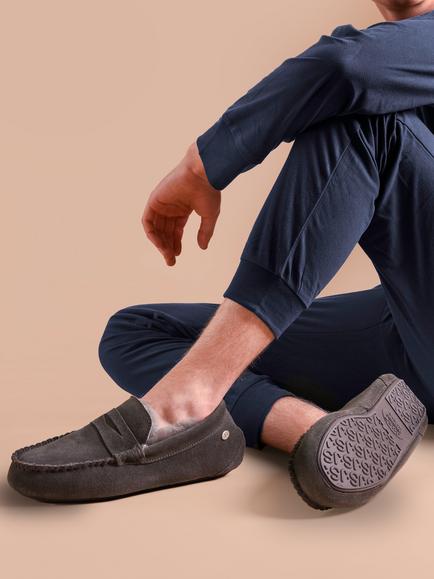 Just Sheepskin Men's Quentin Sheepskin Moccasin Slippers, Granite - view 2, Granite