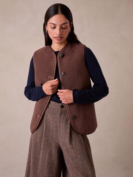 Celtic & Co. Reversible Sheepskin Gilet, Mudberry, Mudberry