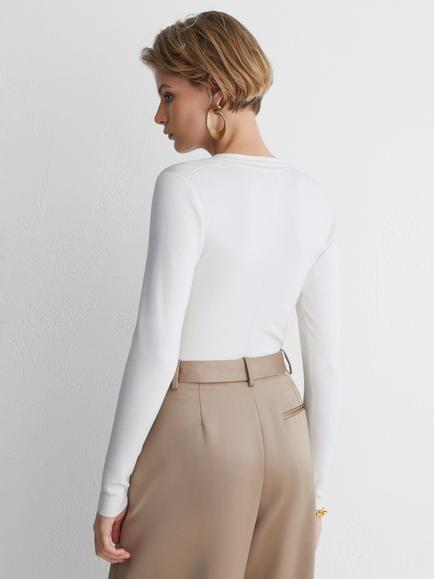 Reiss Atelier Evangeline Silk Rich V-Neck Knit Top - view 2, Ivory