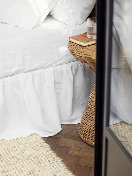 Piglet in Bed Linen Blend Fitted Sheet - view 2, White