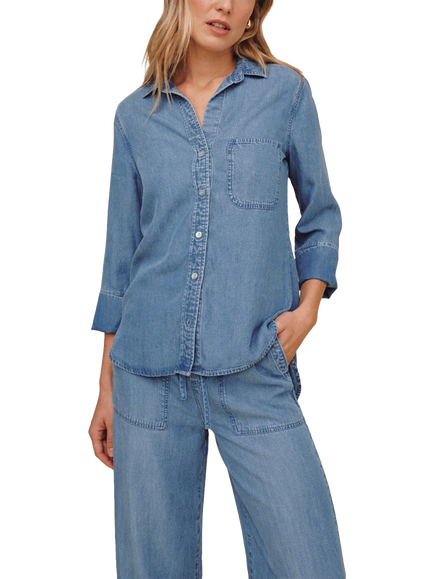 Bella Dahl Shirt Tail Button Down Shirt Containing TENCEL™ Lyocell, Light Blue
