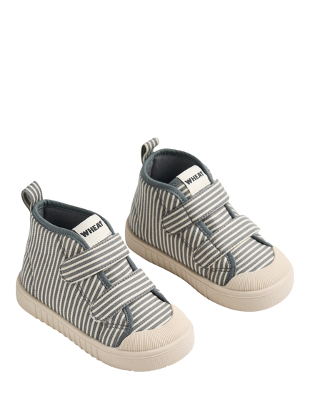 WHEAT Kids' Leo Canvas Trainers, Flint - view 2, Flint