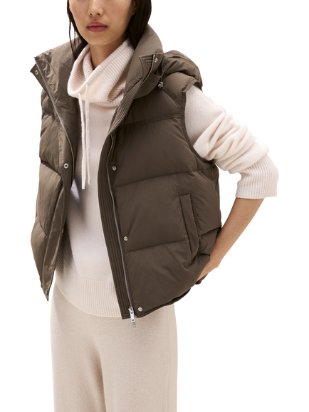 The White Company Cropped Hooded Quilted Gilet, Walnut, Walnut