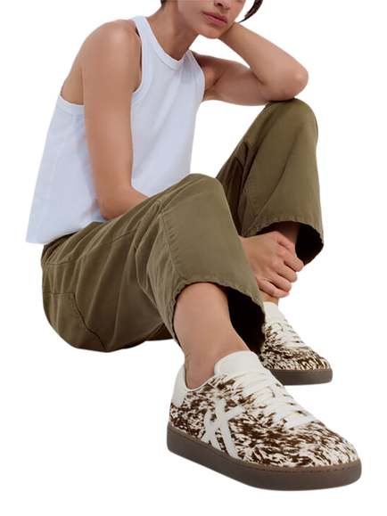 FitFlop The Dash T-Toe Leather Trainers, Brown/White - view 2, Brown/White
