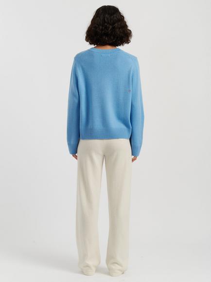 Chinti & Parker Peanuts Snoopy On The Slopes Wool Rich with Cashmere Jumper, Sky Blue - view 2, Sky Blue