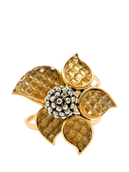 Pre-loved Oscar de la Renta Cuff. Gold, Gold