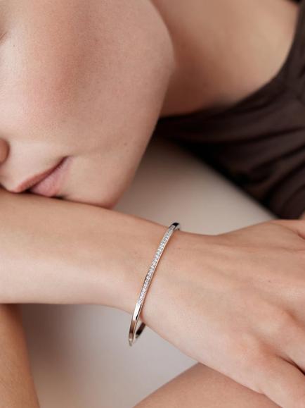 Monica Vinader Essential Lab Diamond Bracelet - view 2, Silver