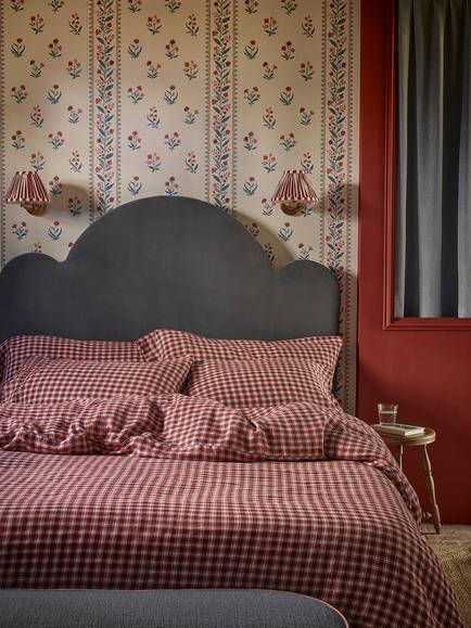 Piglet in Bed Heritage Gingham Linen Bedding, Rhubarb - view 2, Rhubarb