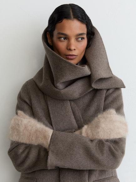 Reiss Willow Brushed Cashmere Mittens, Neutral - view 2, Neutral