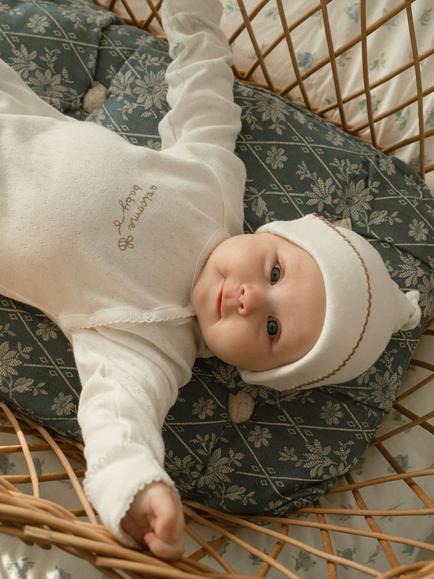 Oat & Marl Baby Welcome Baby Gift Set, Pure White - view 2, Pure White