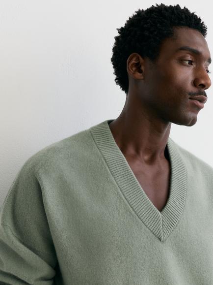 Reiss Alberz Wool Rich V-Neck Jumper, Pale Sage Green - view 2, Pale Sage Green