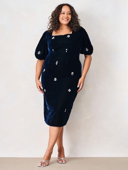 Hope & Ivy The Veloura Embellished Velvet Dress, Dark Blue - view 2, Dark Blue