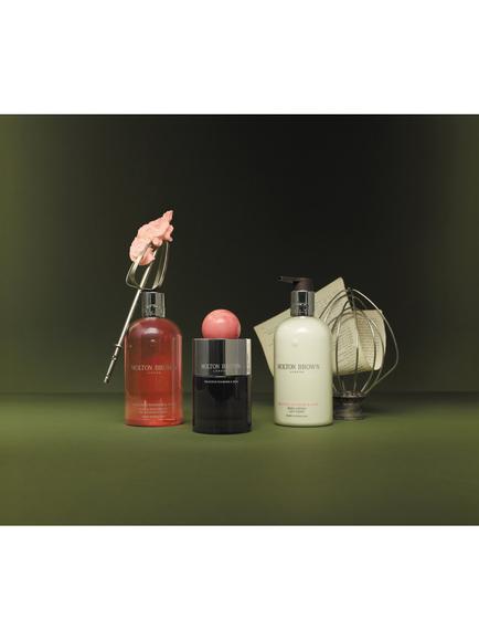 Molton Brown Delicious Rhubarb and Rose Aroma Reeds Diffuser, 150ml - view 2, 