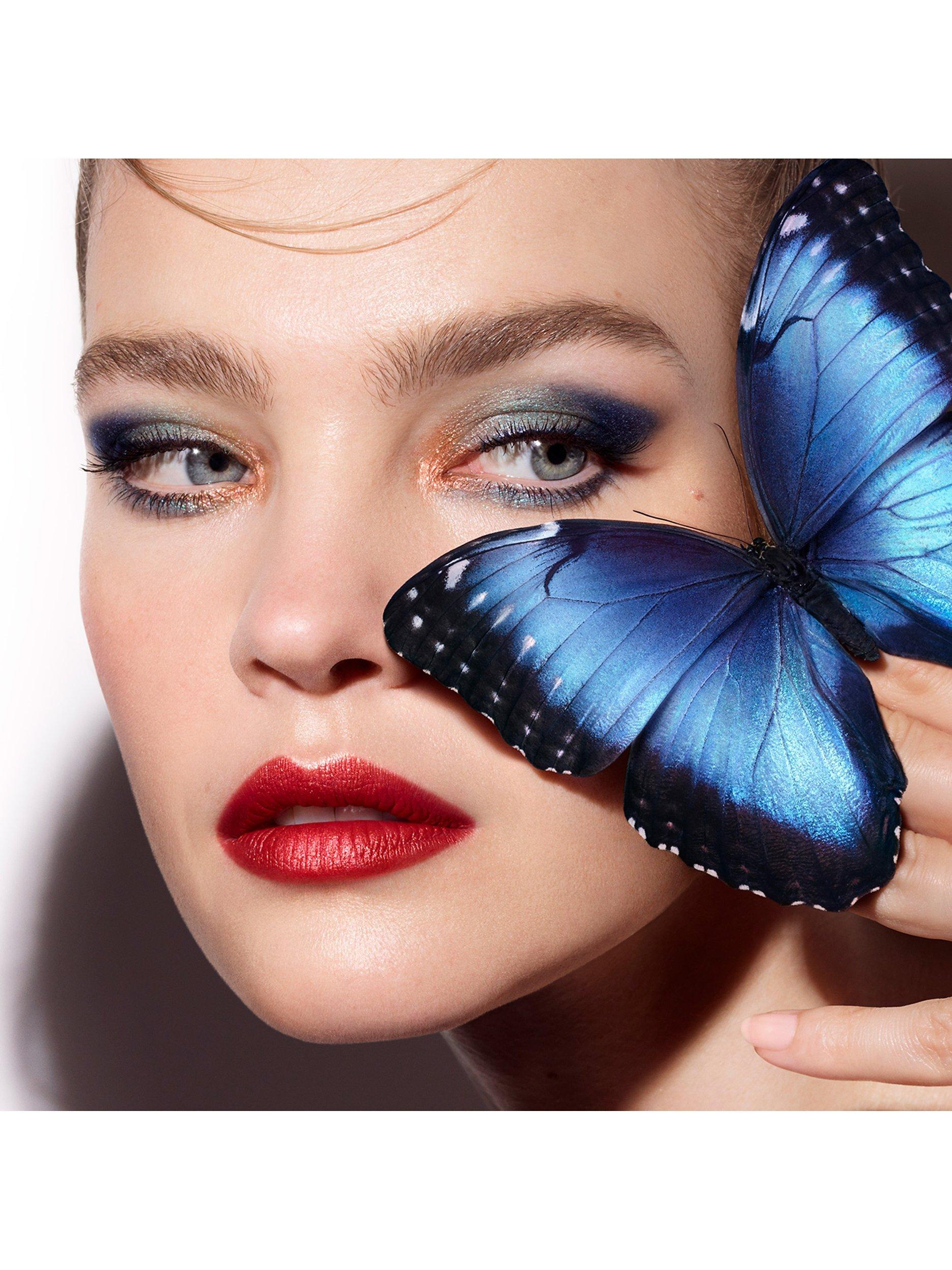 Product image 6 of 6, which shows Guerlain The Intense Colour Eye Pencil, 05 Jungle Green