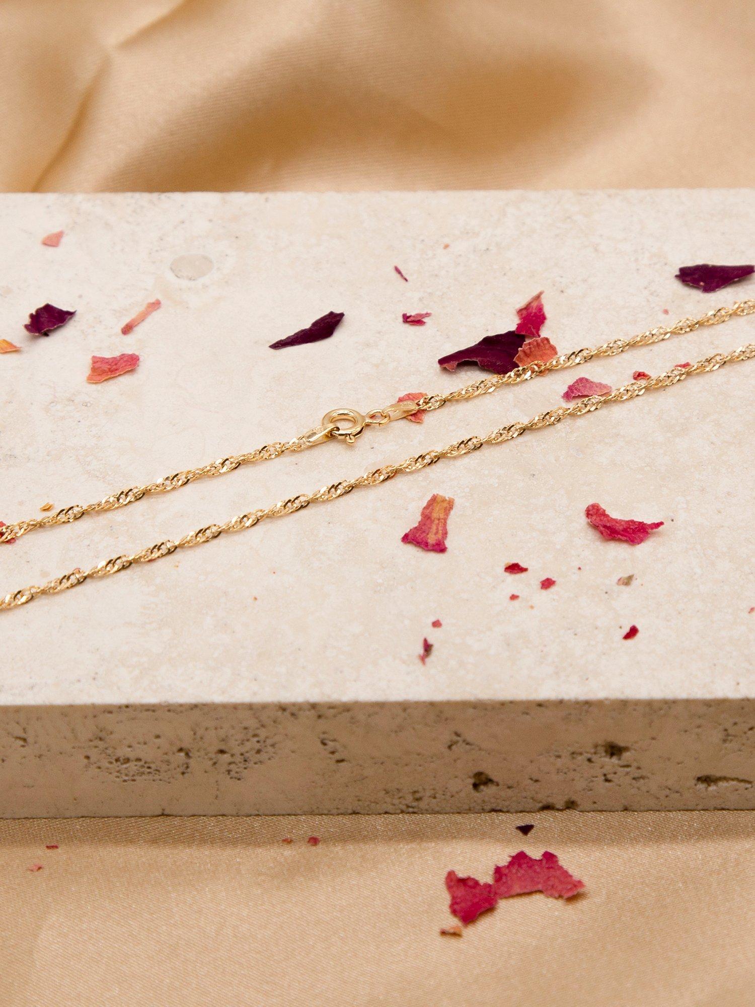 Product image 3 of 5, which shows IBB 9ct Yellow Gold Short Hollow Twist Link Chain Necklace, Gold