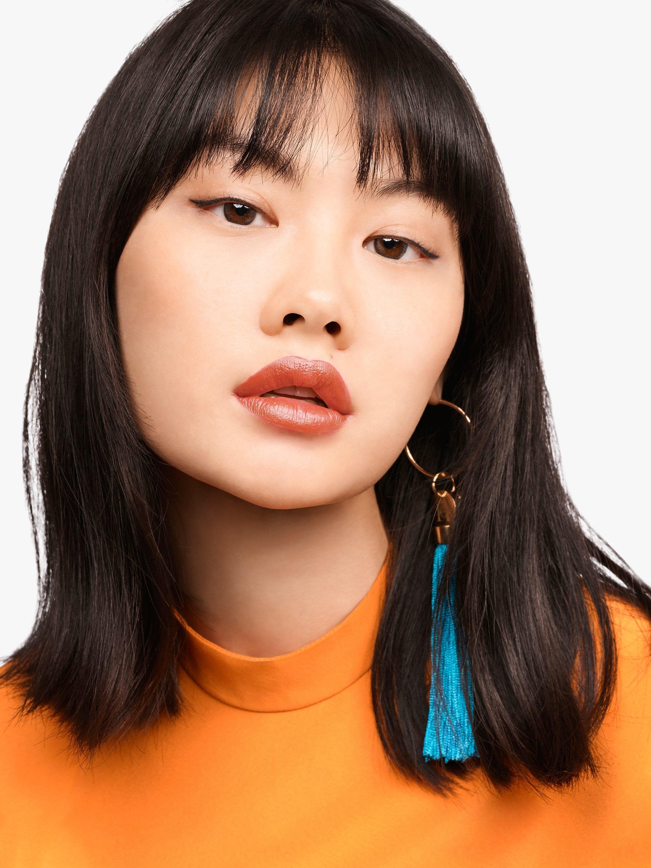 Product image 6 of 6, which shows Carolina Herrera Fabulous Skin Powder Refill, 20 Sunkissed