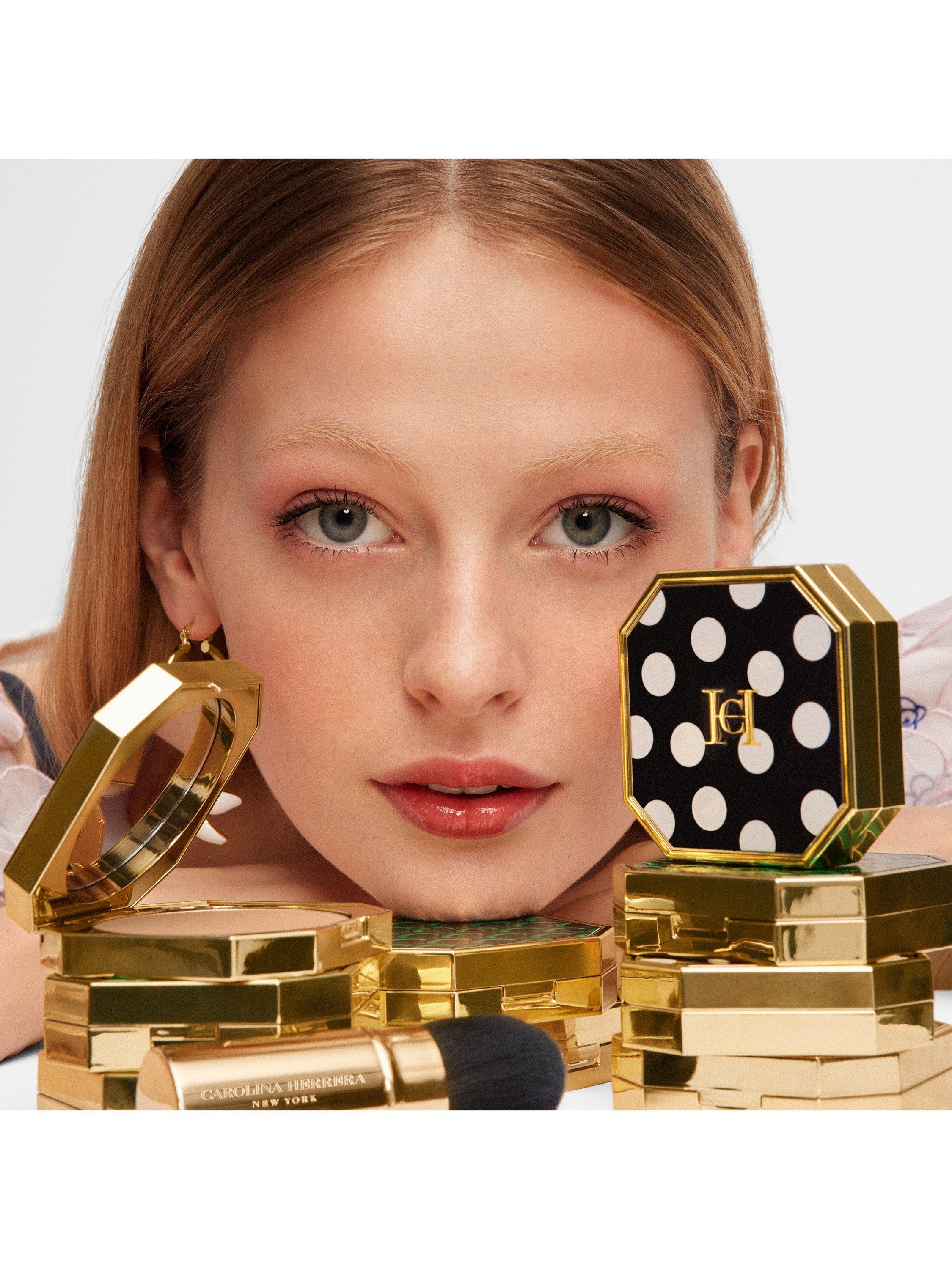 Product image 5 of 7, which shows Carolina Herrera The Compact Case, Green Waves