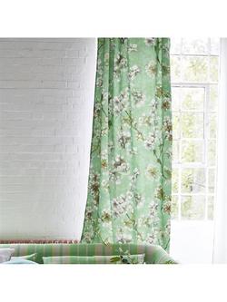 Designers Guild Fleur D'Assam Furnishing Fabric - view 2, Emerald