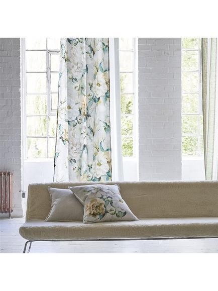 Designers Guild Jardin Botanique Grande Furnishing Fabric - view 2, Birch