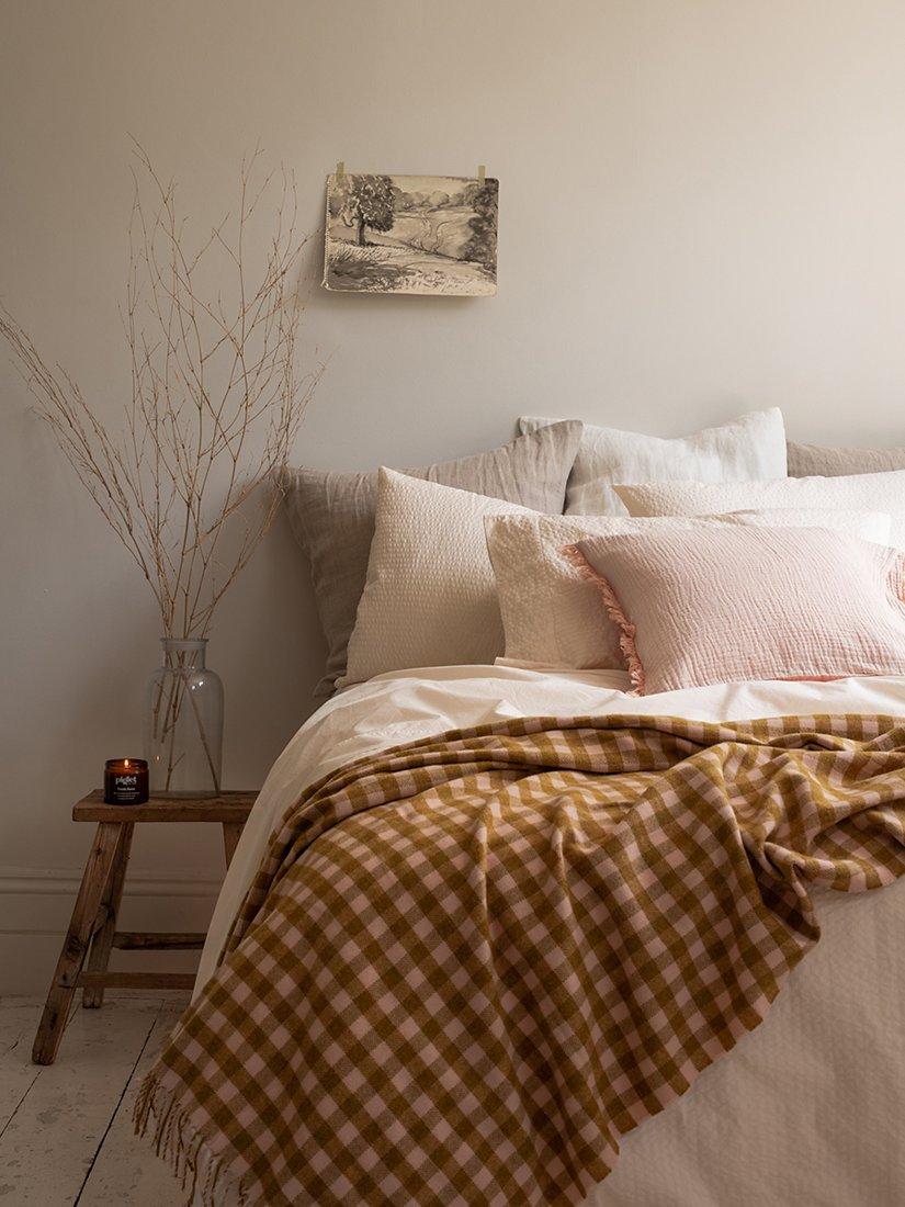 Piglet in Bed Gingham Wool Blanket, Orchid