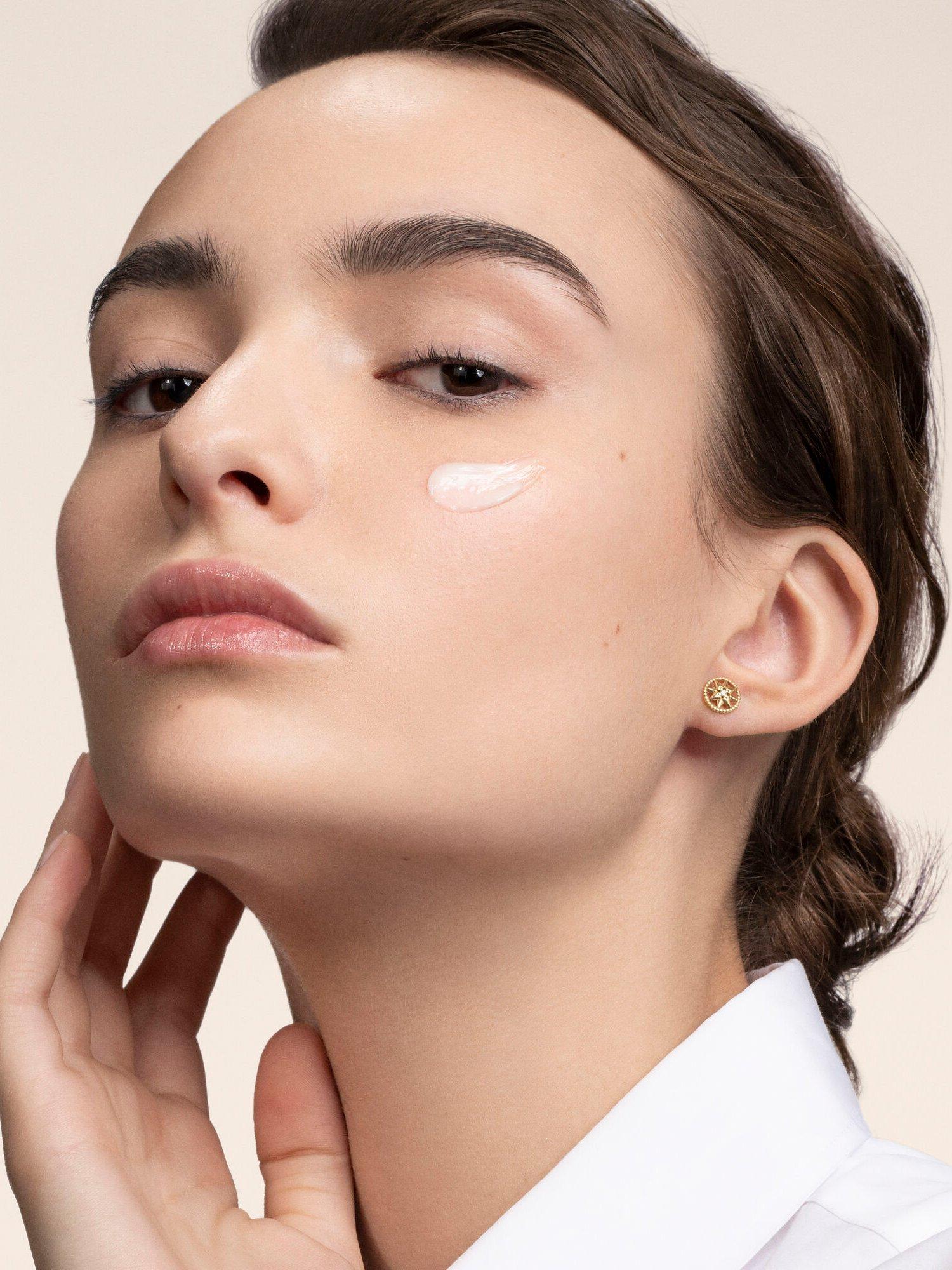 Product image 4 of 8, which shows DIOR Prestige La Crème Texture Essentielle Refill, 50ml