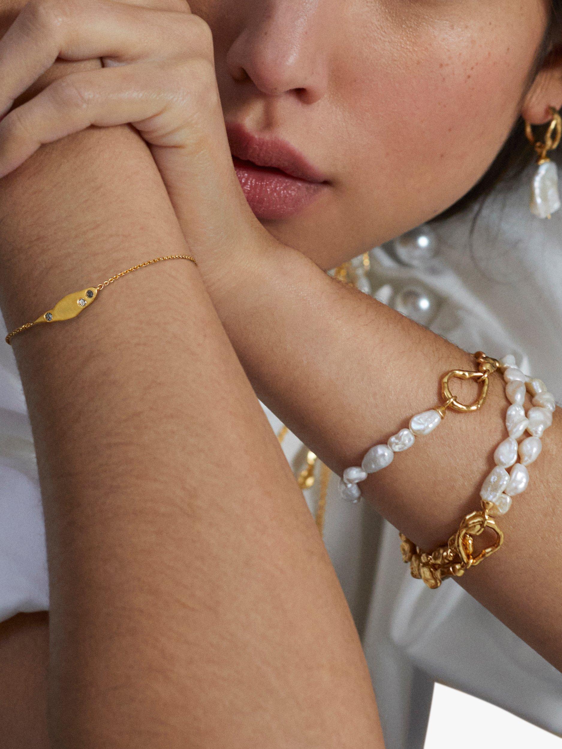 Product image 5 of 6, which shows Monica Vinader x Mother of Pearl Medium Keshi Pearl Bracelet, Gold